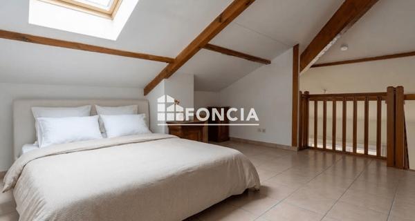 À vendre Appartement 2 pièces 49.6 m² - Collonges-sous-salève 74160