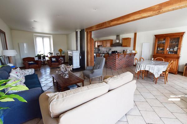 Maison 7 pièce(s) 181.35 m2