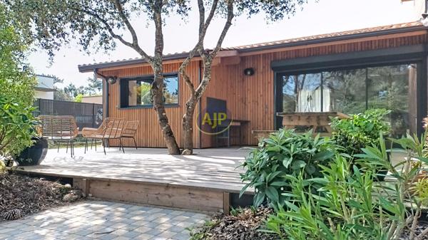 Vente maison Soulac Sur Mer : 470 000 € - AJP Soulac Immobilier