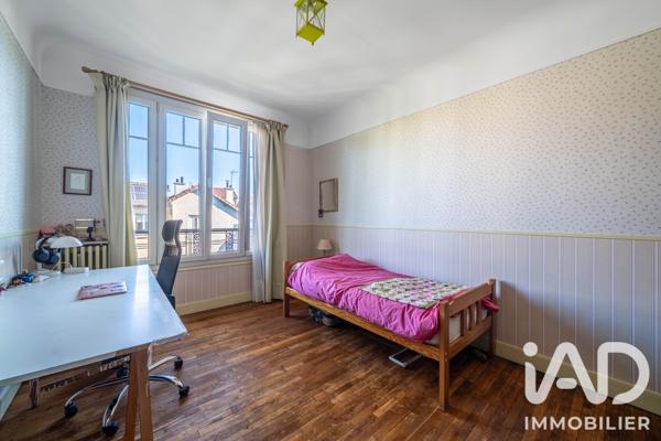 Maison à vendre 5 pièces 105,82 m² Colombes