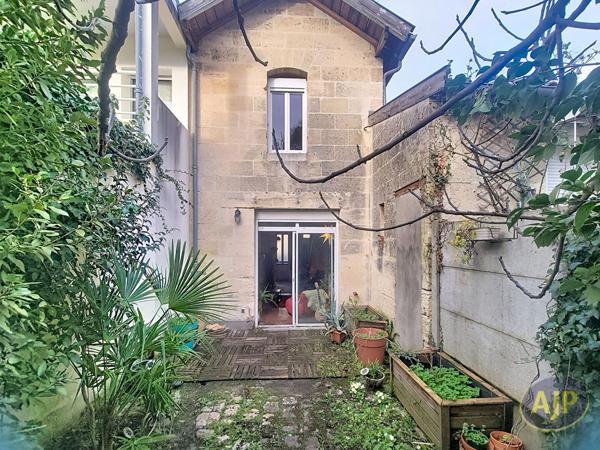 Vente maison Bordeaux : 320 000 € - AJP Immobilier Bordeaux Saint-Augustin