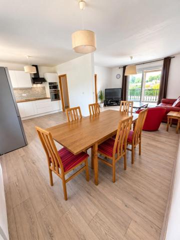 Maison 7 pièces – 115 m² – 5 chambres – Dépendance de 20 m² – Villeneuve-sur-Lot