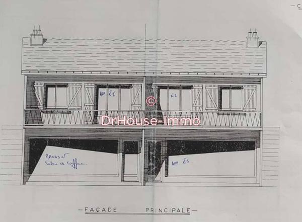 Immeuble à vendre 8 pièces de 290 m²