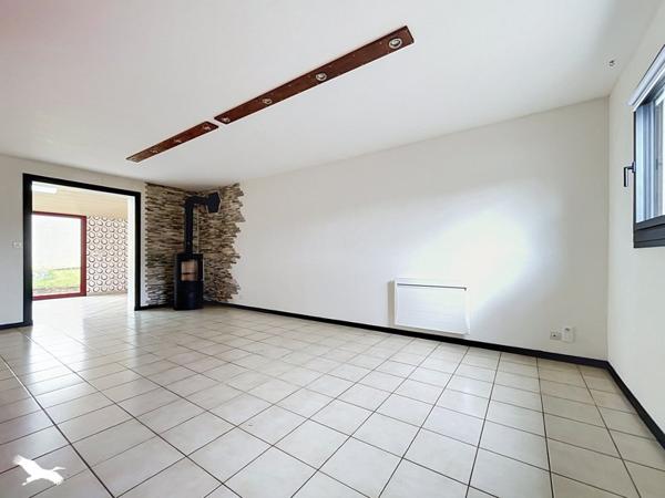 Maison 192 240 € Châteaulin 5 p 101 m² DPE C
