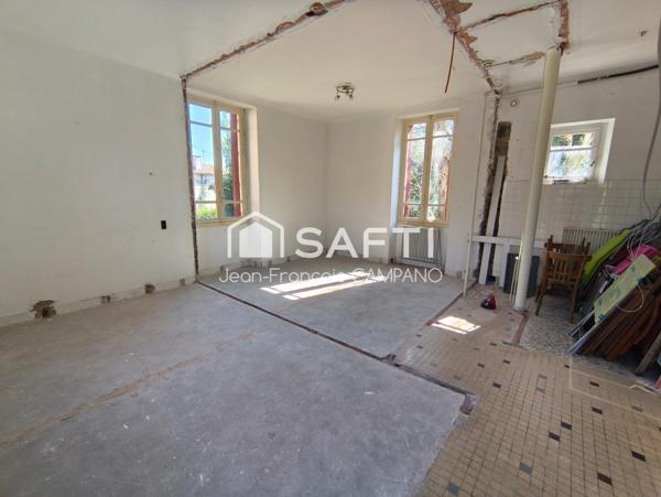Ensemble immobilier composé de 3 logements