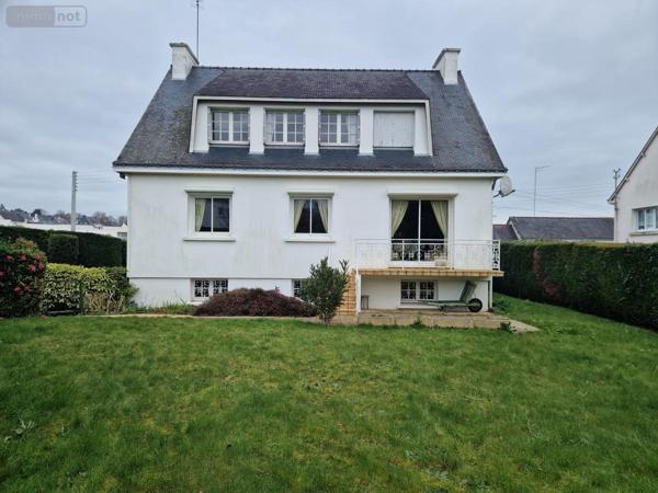 Maison à vendre à Pontivy dans le Morbihan (56300), ref : 56062-2292