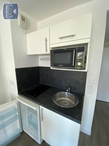 Location appartement Tours (37) 1 pièce 26.85m²