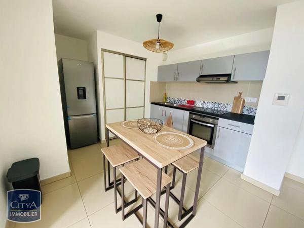 Appartement à louer 3 pièces 62.03m² Saint-Denis (97490)