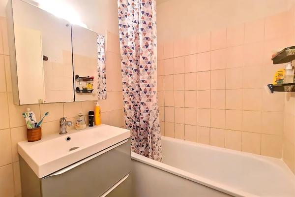 Immeuble bas Lormont 362 m2 , Lormont