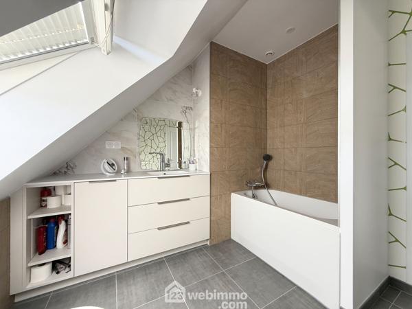 Maison 167 m² à Ploubezre 22300