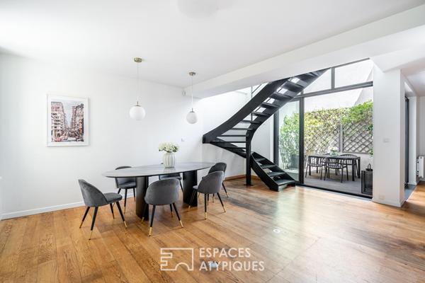 Maison-Loft à la rénovation contemporaine au calme avec patio privatif