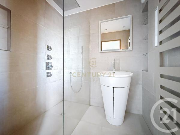 Appartement F3 à vendre  3 pièces - 65,47 m2 NOISY LE GRAND - 93