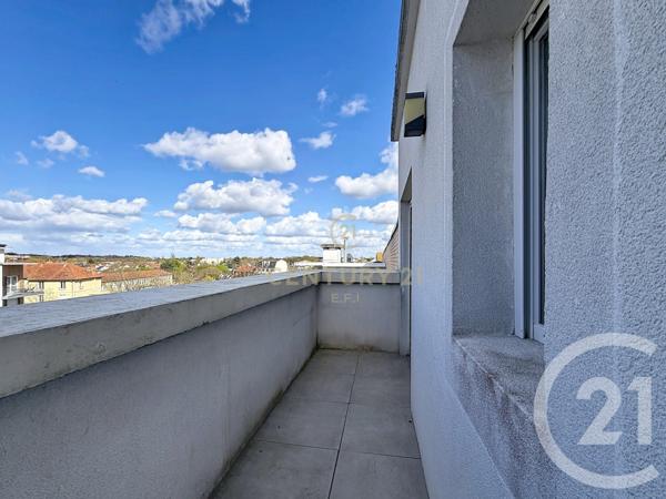 Appartement F3 à vendre  3 pièces - 65,47 m2 NOISY LE GRAND - 93