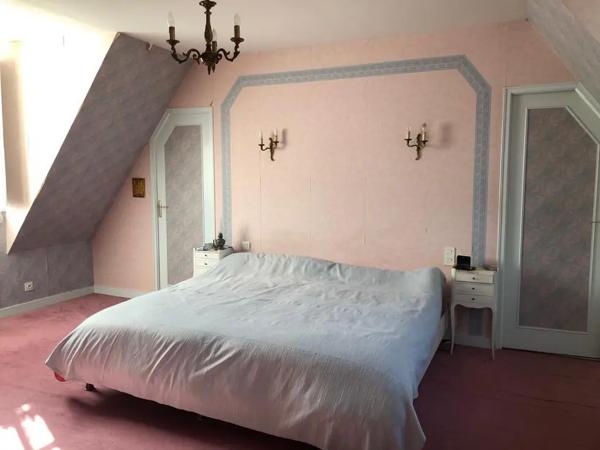 À Vendre : Maison Bourgeoise de Caractère au Coeur de Vaiges