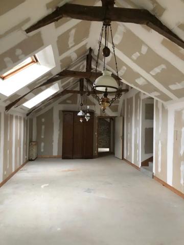 À Vendre : Maison Bourgeoise de Caractère au Coeur de Vaiges