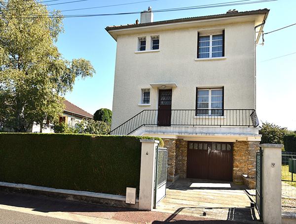 Maison à vendre à Combs-la-Ville - Référence 8936