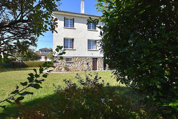 Maison à vendre à Combs-la-Ville - Référence 8936