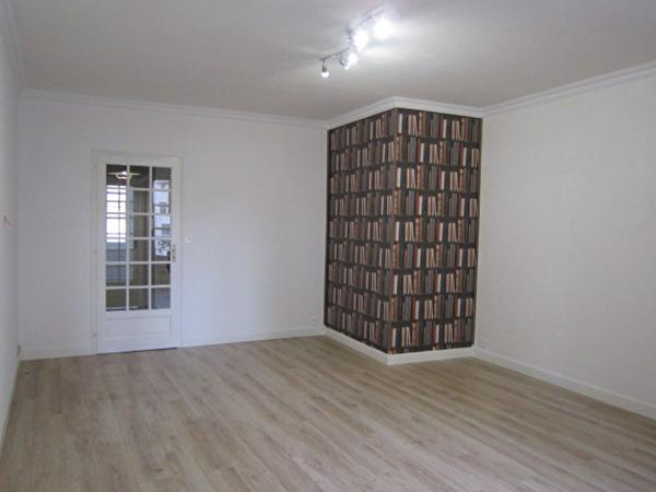 Appartement Fontenay Le Comte 4 pièce(s)