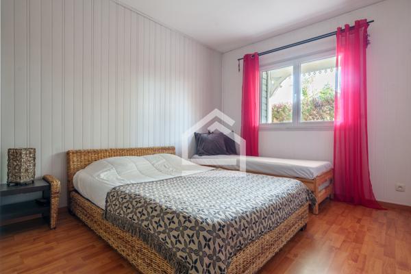 Maison 5 pièce(s) 4 chambre(s) 163 m²