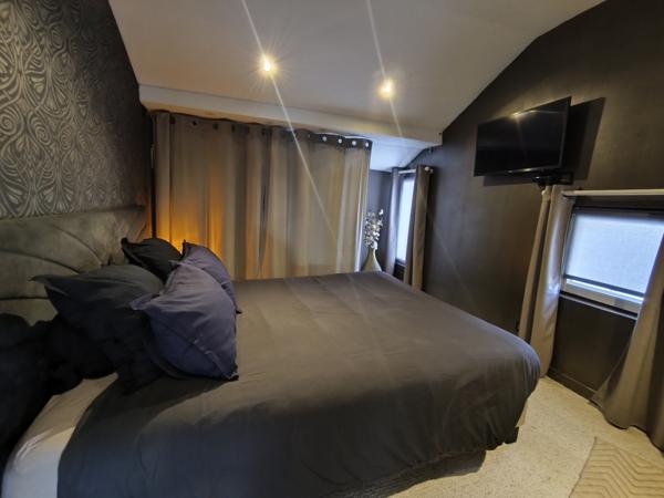 Maison
                                                                                                                                                                                                                                                                                                                        3 pièce(s)                                                                                                                                                                                                          2 chambre(s)                                                                                                                                                                                                          88  m²