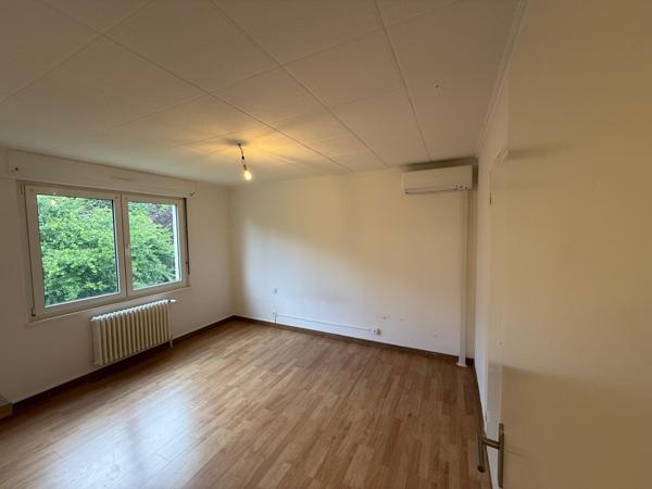 Appartement F3 de 69,3 m² en rez-de-chaussée à Rombas