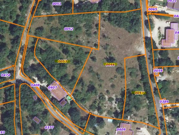 Terrain constructible Catus 7545 m2, 20min de Cahors