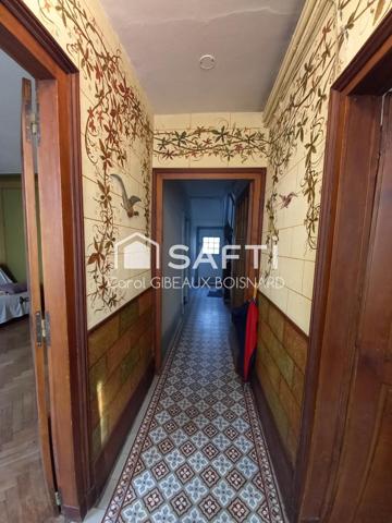 Maison ancienne de 121m² en centre ville, avec jardin