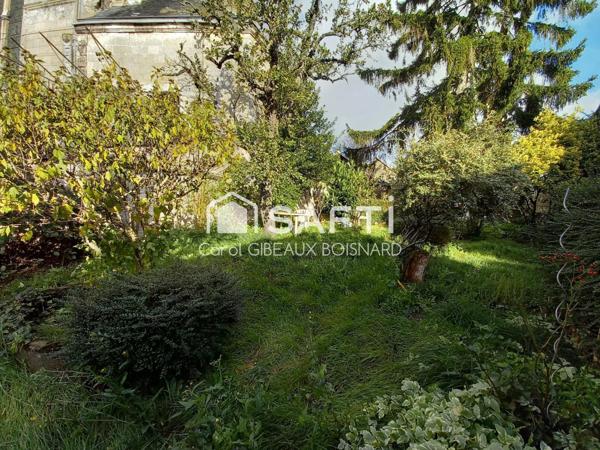 Maison ancienne de 121m² en centre ville, avec jardin