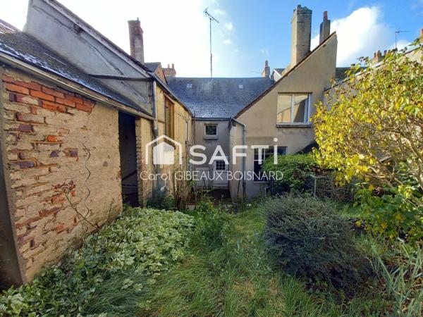 Maison ancienne de 121m² en centre ville, avec jardin