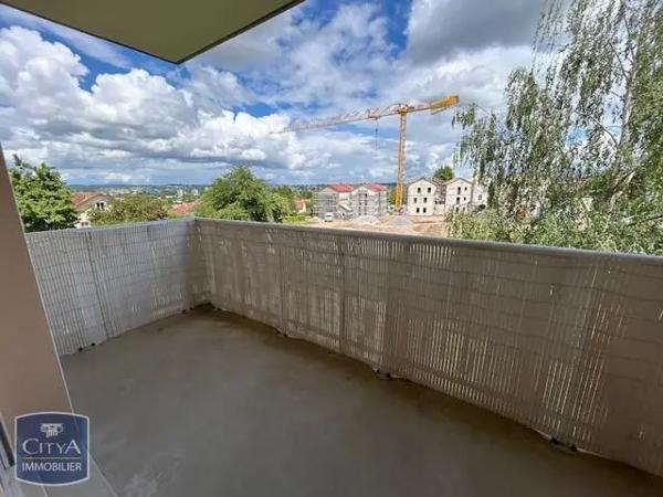 Appartement à louer 2 pièces 48.13m² Limoges (87000)
