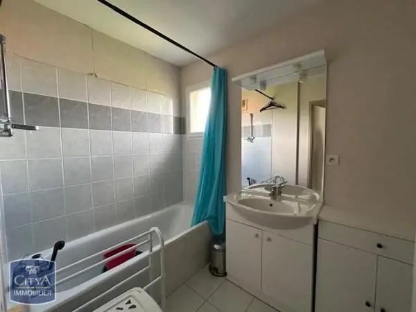 Appartement à louer 2 pièces 48.13m² Limoges (87000)