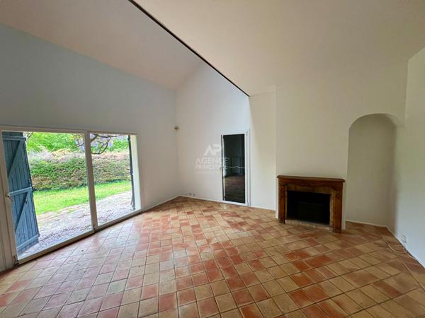 Maison Cergy 6 pièce(s) de 145.01 m² €339 000 ** - Référence 10964