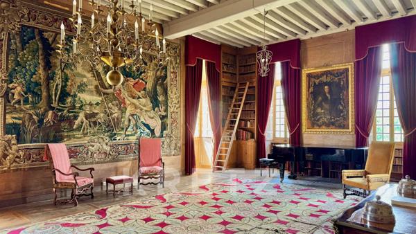 Château Monument Historique, symbole du classicisme Français