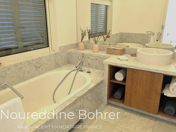 Immobilier Grimaud (83310) – Maison 251m2 – 3 200 000 €