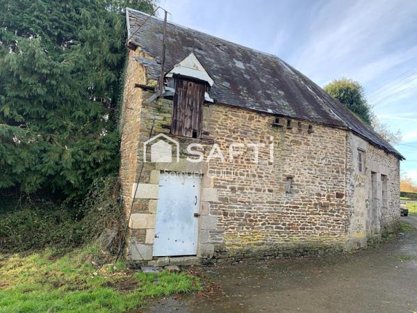 Maison en pierre à rénover avec grand terrain