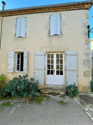 Jolie maison de 110 m2 dans très beau village Gersois