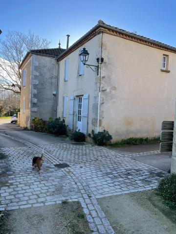 Jolie maison de 110 m2 dans très beau village Gersois