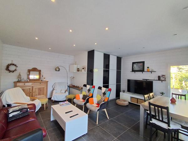 Vente maison La Roche Sur Yon : 299 000 € - AJP Immobilier La Roche-sur-Yon