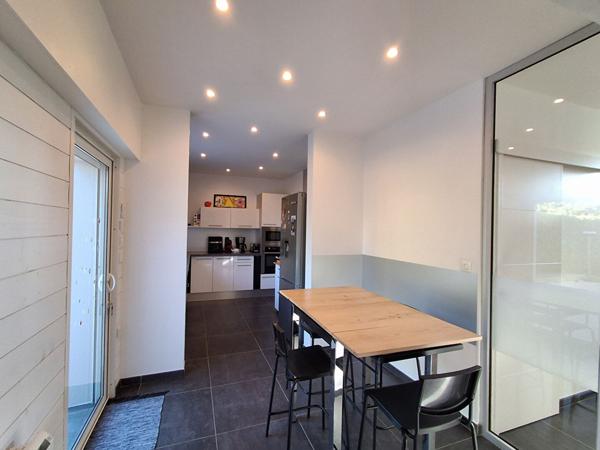 Vente maison La Roche Sur Yon : 299 000 € - AJP Immobilier La Roche-sur-Yon