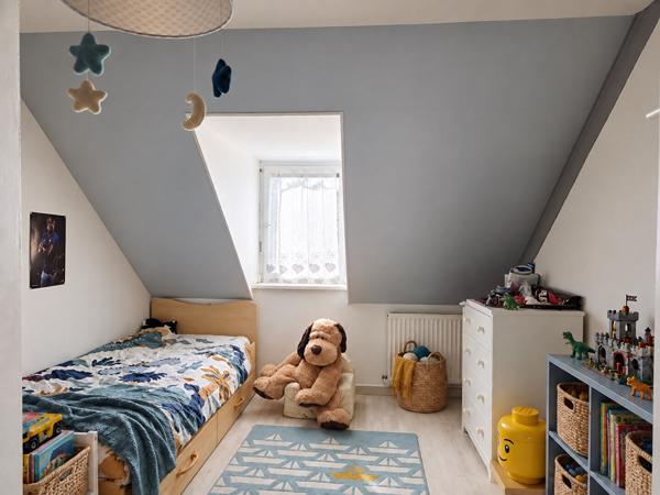 LE MANS - MAISON FAMILIALE AVEC JARDIN, DOUBLE GARAGE ET ATELIER