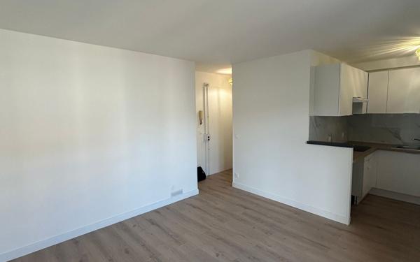 Appartement à vendre    1 pièce • 25,97 m2 Clichy-sous-Bois