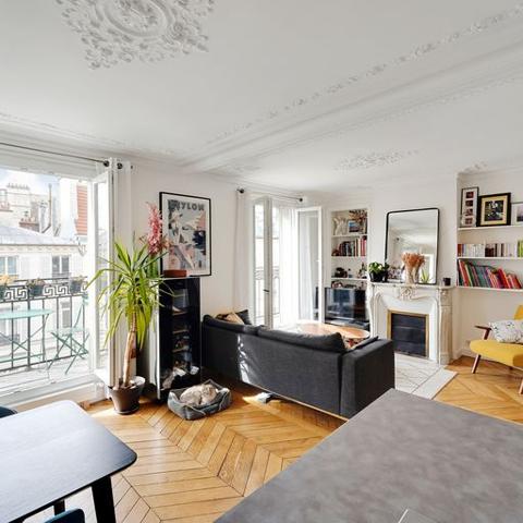 Paris (75010) VENDU – Rue Saint-Quentin, Paris
