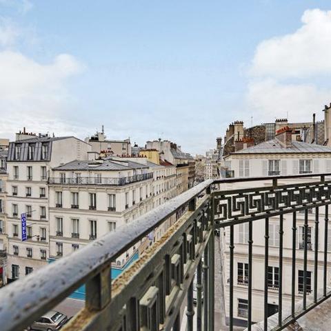 Paris (75010) VENDU – Rue Saint-Quentin, Paris