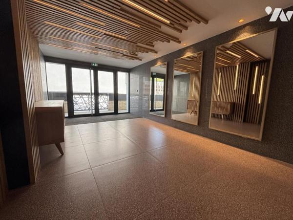 Appartement T4+ Box 