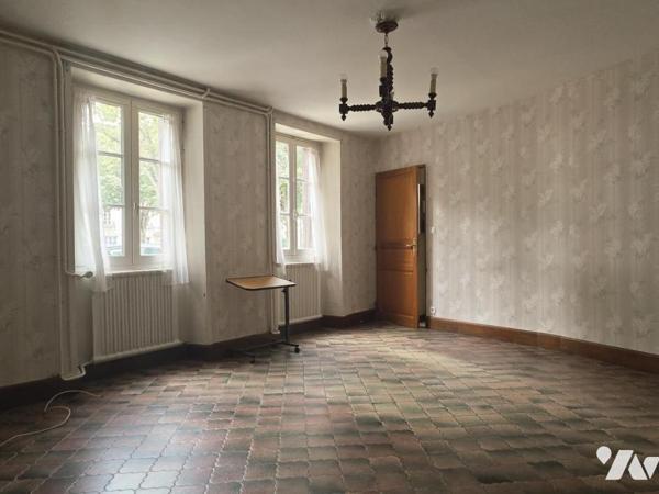 Maison à Château-Gontier 99m² habitables en centre ville
