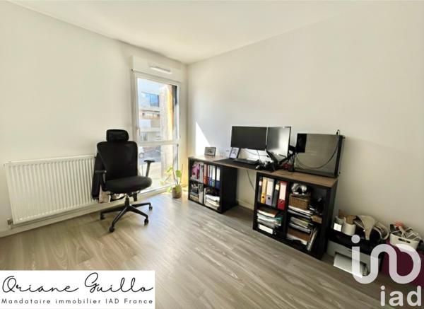 Appartement à vendre 3 pièces 68 m² Noyal-Châtillon-sur-Seiche