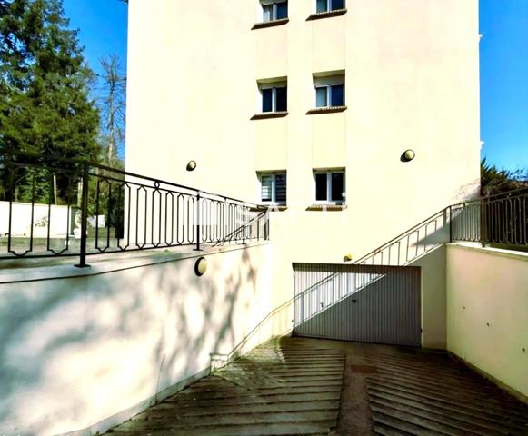Charmant appartement T2 dans résidence au calme sur Lamorlaye