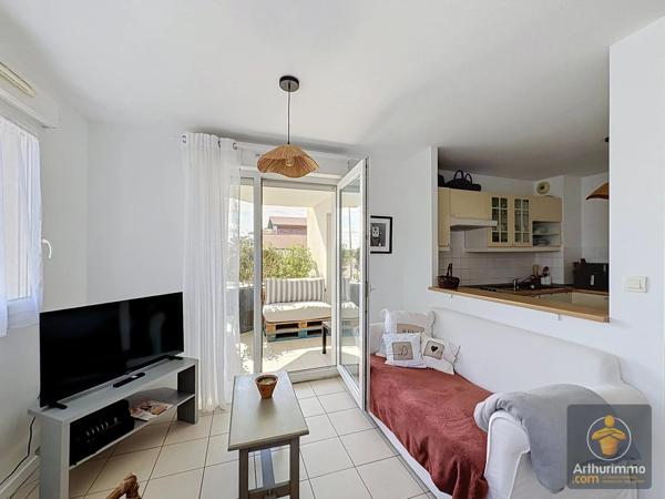 Vente                                                      Appartement
                        
                     3 pièces                      61 m2                     à Mimizan
