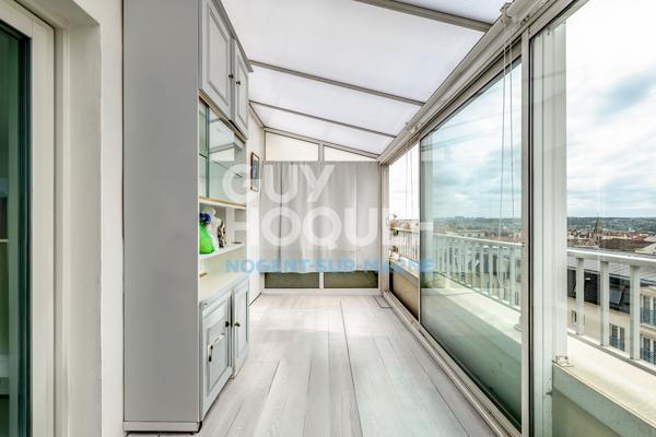 Dernier étage / Vue Panoramique / Ascenseur