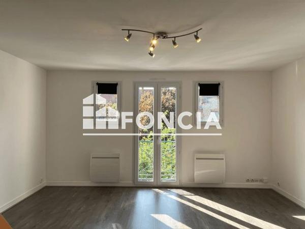 Location Studio 31.17 m² - 25 RUE OLIVIER BEAUREGARD Chilly - Mazarin 91380